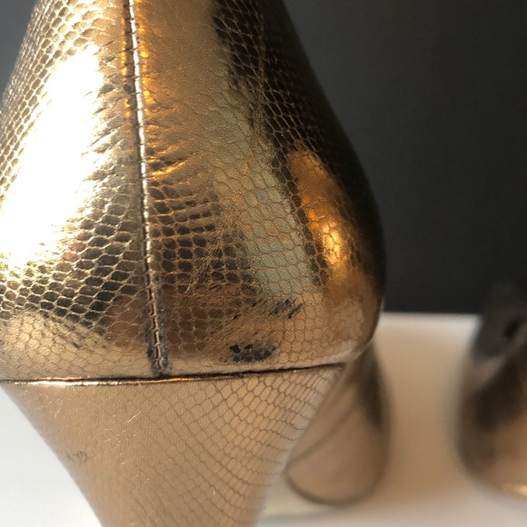 BCBGeneration Bronze Heels US 10 - Picture 7 of 10